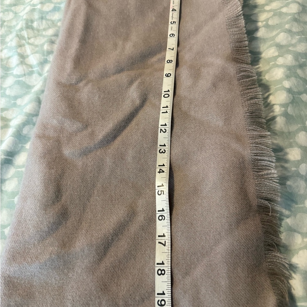 RH alpaca wool Scarf 🧣Restoration Hardware - Picture 4 of 6